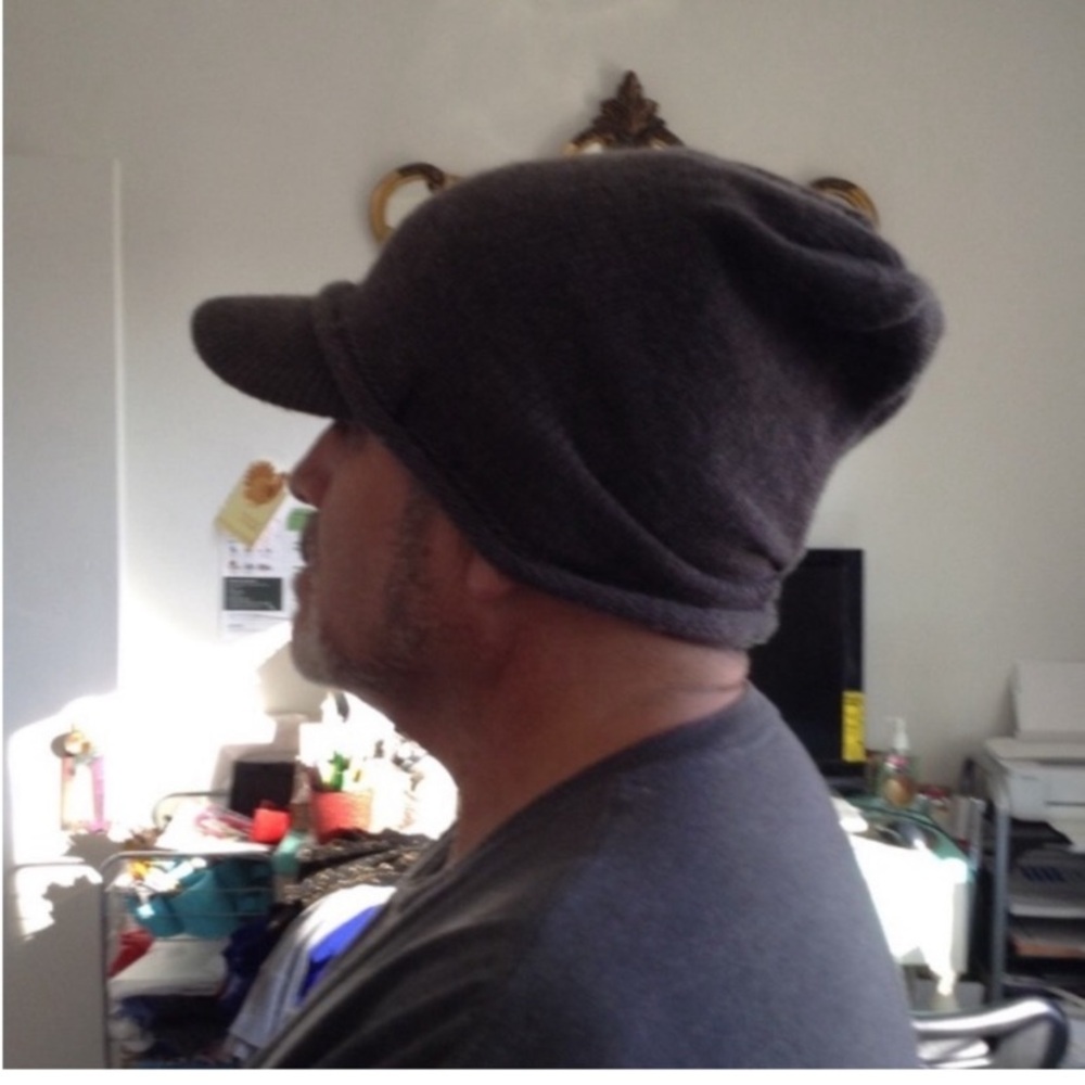 NO BOUNDARIES GRAY KNIT CAP OS